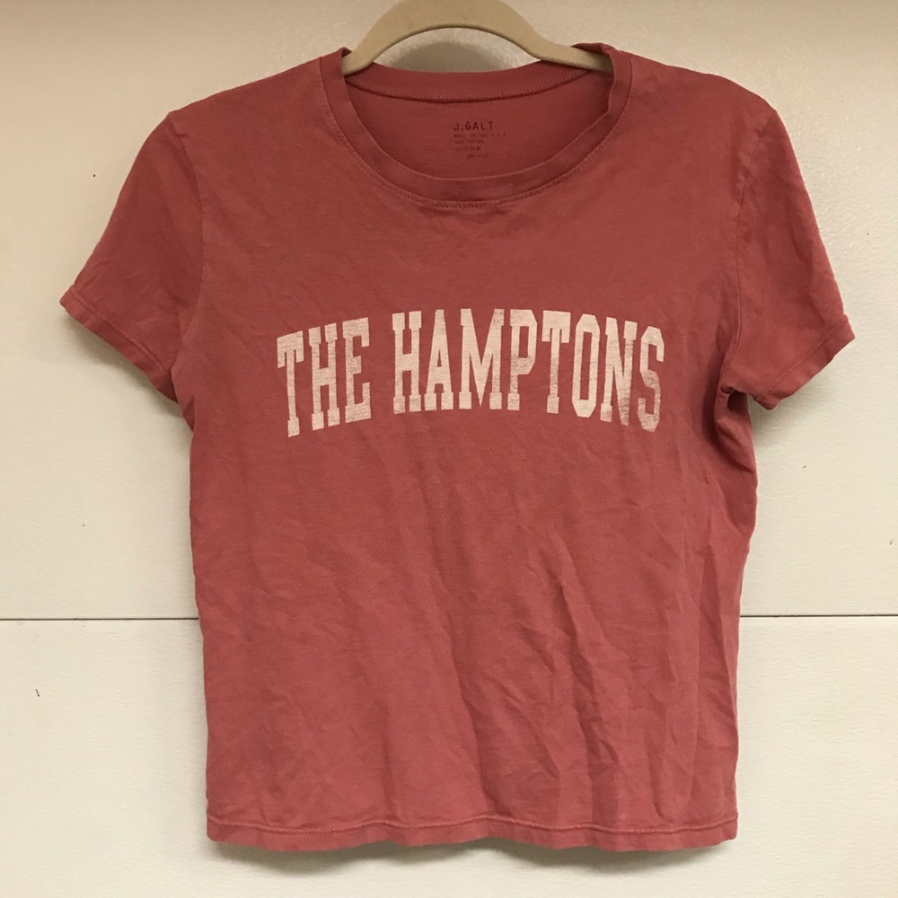 The Hamptons Tee